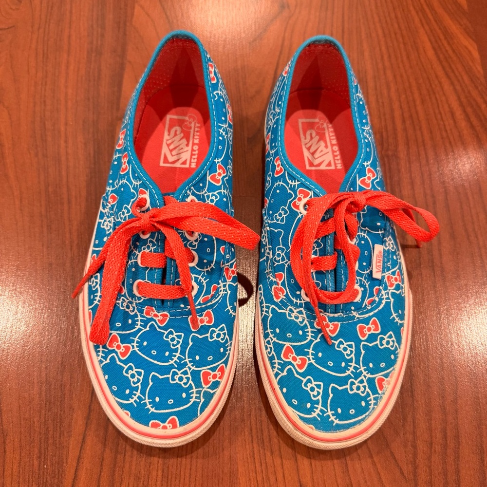 Vans Women’s Blue Hello Kitty Authentic Sneakers size 7.5